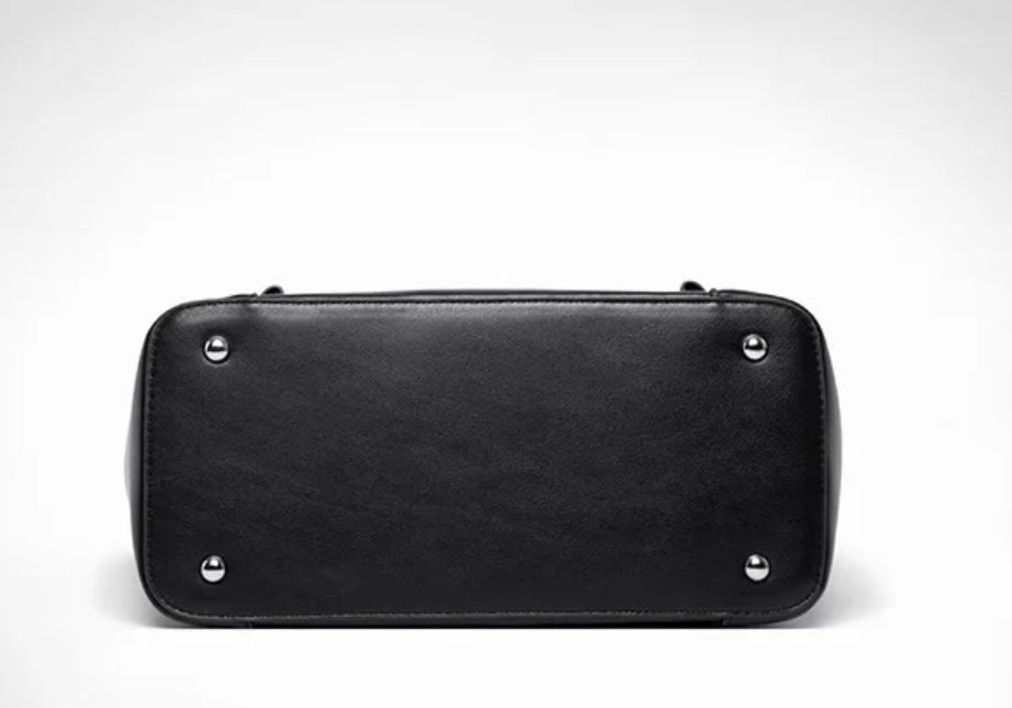 Large Minimalistic Bag (Pre-order) - Sav's Store