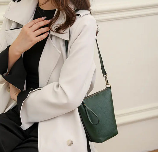 Solid Bucket bag - Green (Pre-order) - Sav's Store