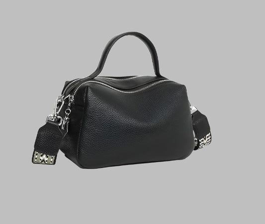 Soft leather camera bag - Black (Pre-order) - Sav's Store