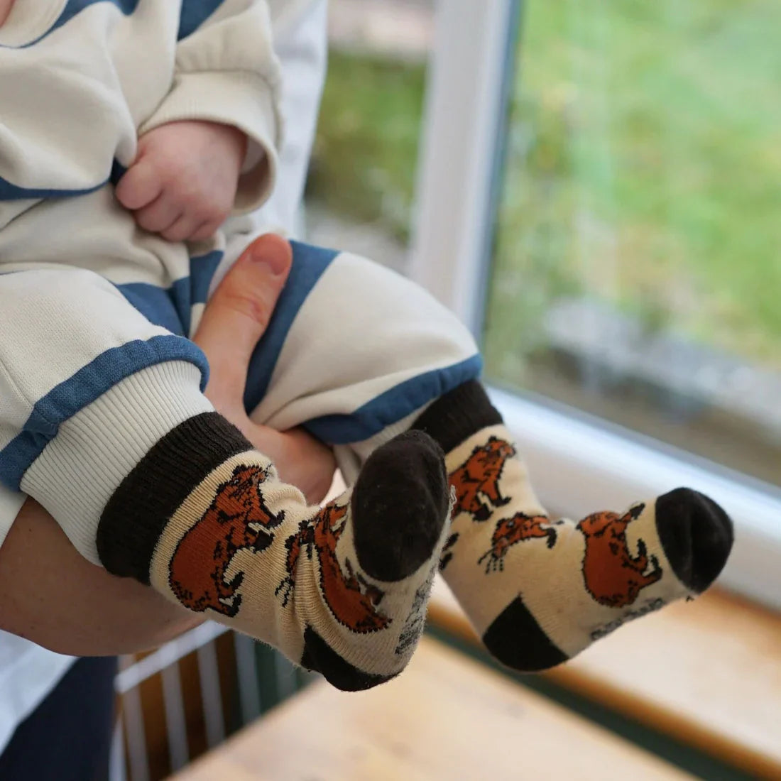 Save the Capybara Bamboo Socks for Kids - Sav's Store
