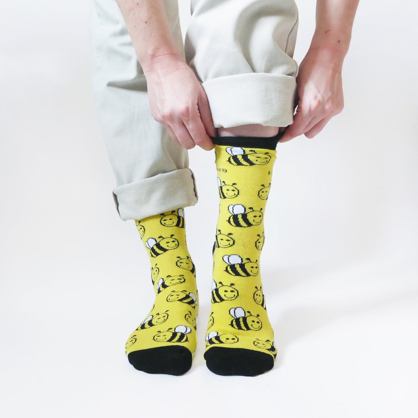 Save the Bees Bamboo Socks - Sav's Store