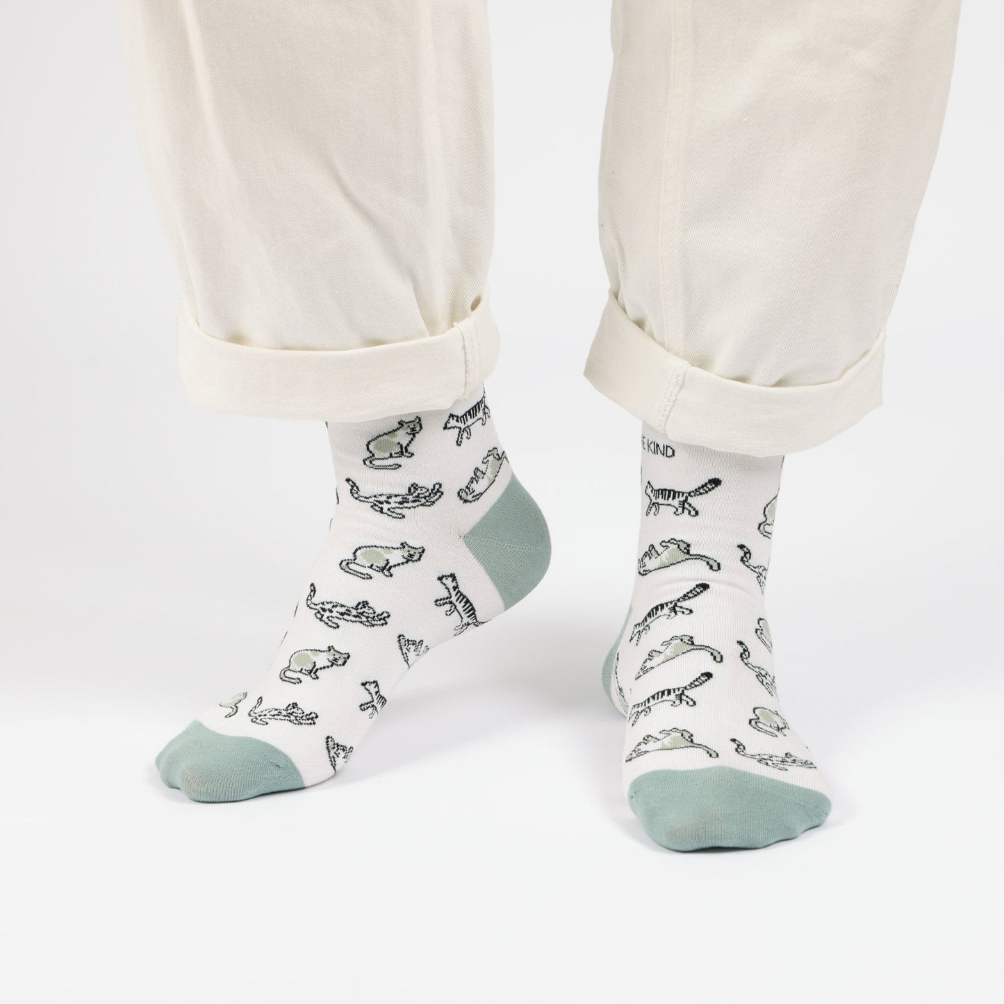 Save the Green Cat Bamboo Socks - Sav's Store