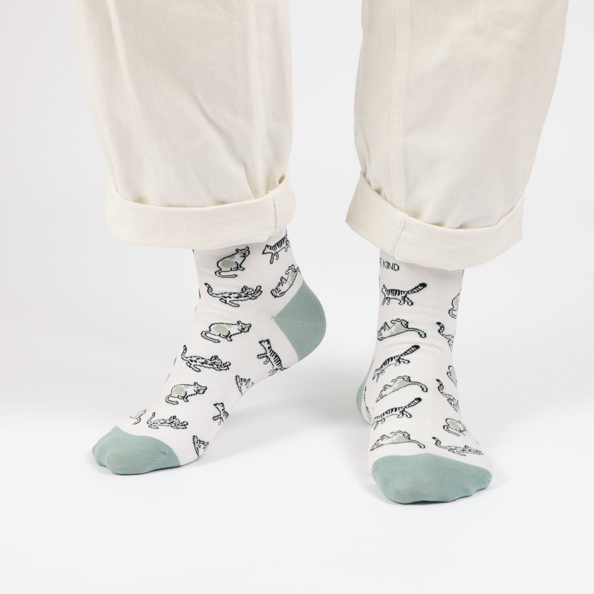 Save the Green Cat Bamboo Socks - Sav's Store